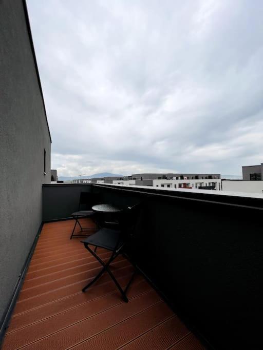 Skylark - Singapore Penthouse With Jacuzzi & Panoramic View บราชอฟ ภายนอก รูปภาพ